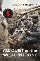 Okładka książki All Quiet on the Western Front. Erich Maria Remarque Erich Maria Remarque, 9780099532811,