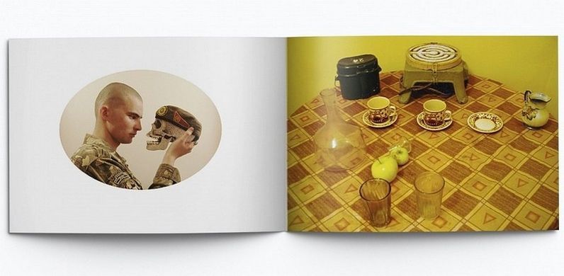 Обкладинка книги Дембельський альбом. Сергій Каменной,&nbsp;Ольга Каменна, Микола Шток Сергій Каменной,&nbsp;Ольга Каменна, Микола Шток, 978-617-7482-09-2,   119 zł